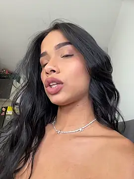 Bella_Smithe webcam