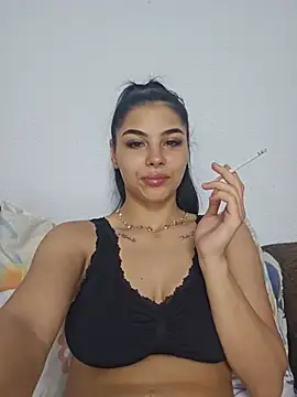Crissdesire webcam