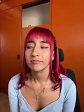 Juliethademon webcam