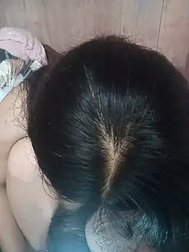 Nul_chal live cam on StripChat