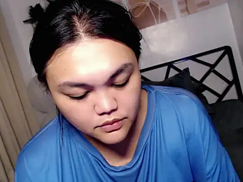 Olivia_lore webcam