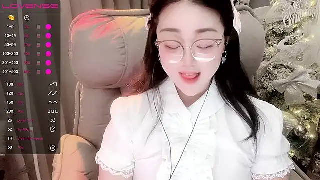 Monica-666888- webcam