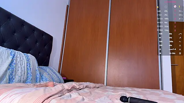 camillasanchez live cam on StripChat