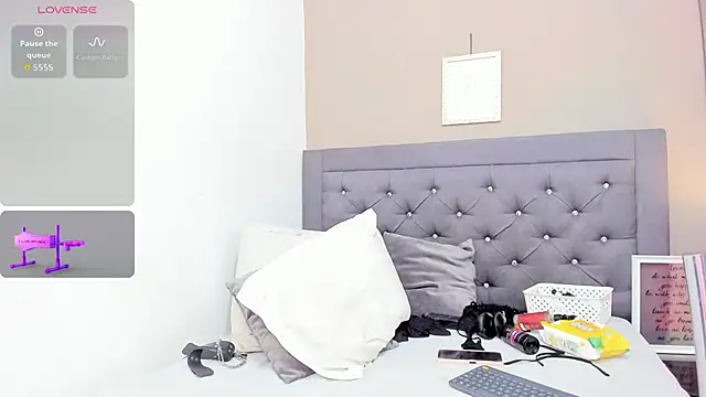 MilfVictoria webcam