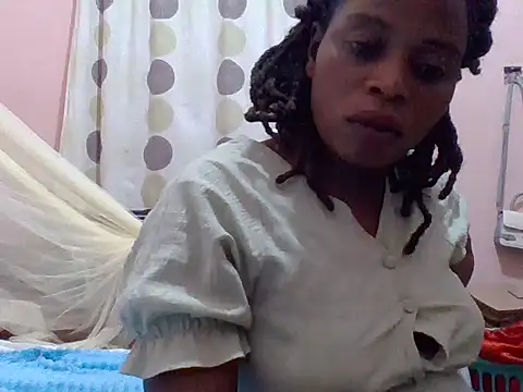 sweetbabra1 webcam