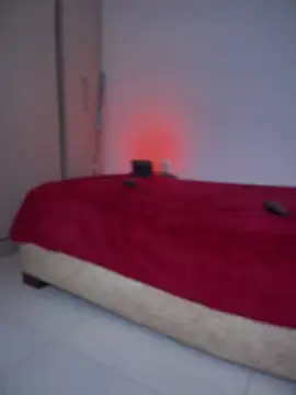 Hips_hannah webcam