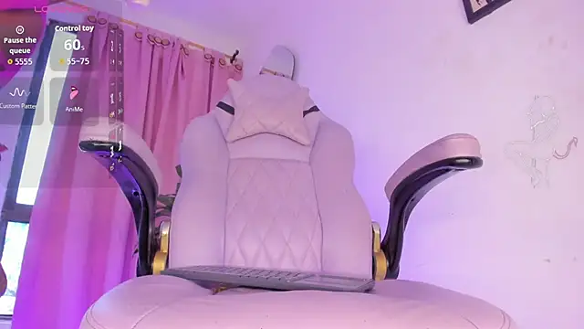 Mara_royal webcam