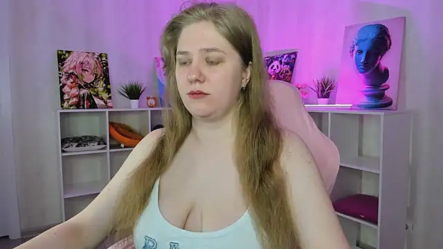 Megan_Violer webcam