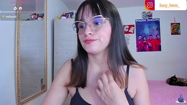 Lucyy-hess webcam