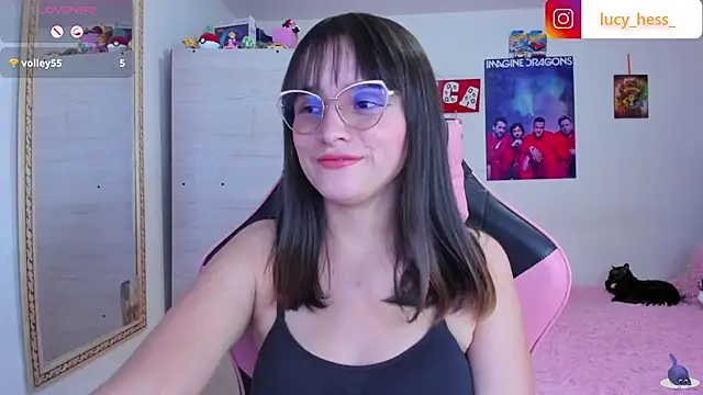 Lucyy-hess webcam