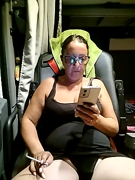 Milfa_nimfomana webcam