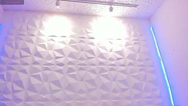 nahomi_sex1 webcam