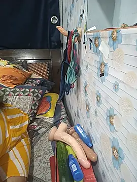 tina8th live cam on StripChat