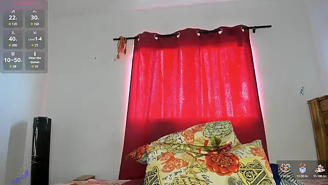mishell- webcam