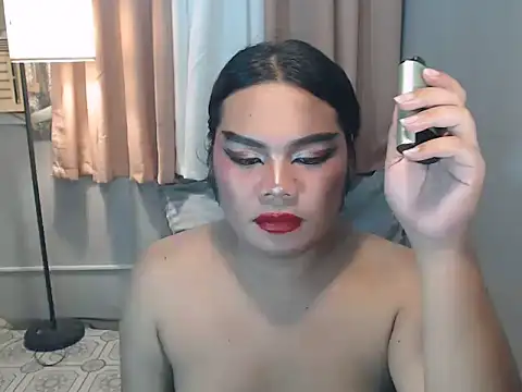 TSbrianaHugeCock webcam