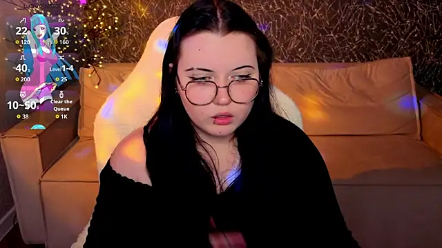 Kira_G0ld live cam on StripChat