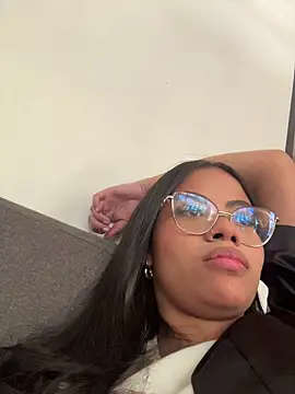 Susan_Voltaire webcam