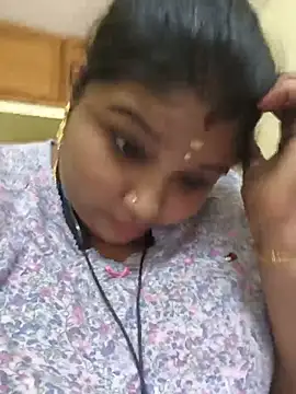 meenaqueen webcam