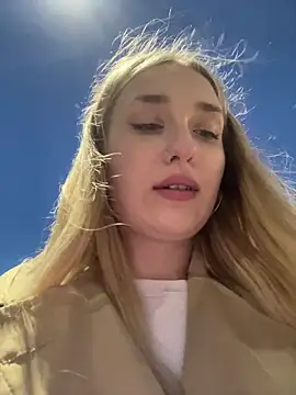 Polly_Pop webcam