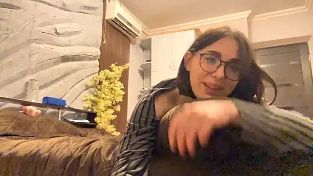 LanaDel_Ray webcam
