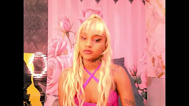 indian_barbie webcam