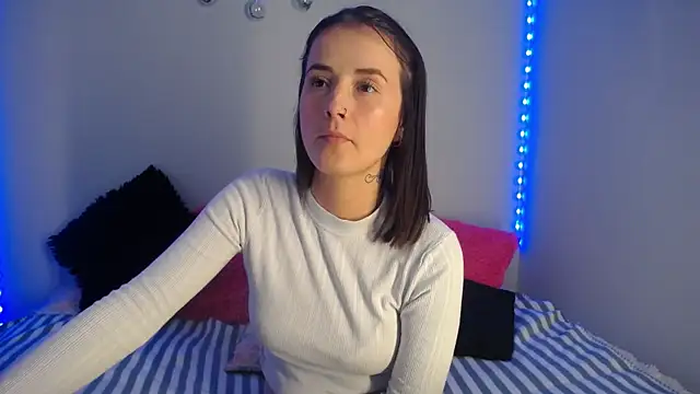 Emma_sweet_hot