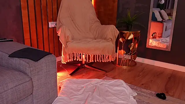 QueenMarX webcam