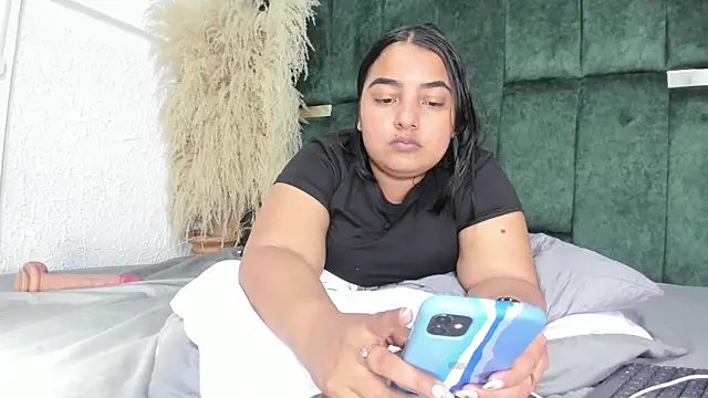 Chloe_jackson25 webcam