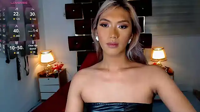 AthenaFLamia webcam