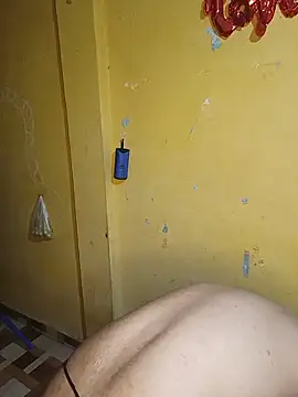 Crushme_cpl webcam