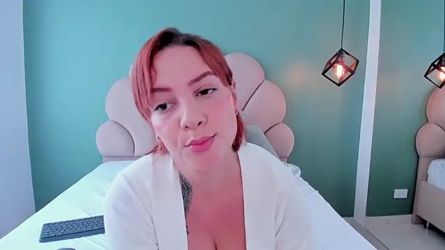 sara_rioos webcam