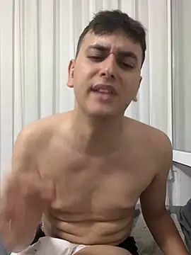 imjustaboyy1 live sex cam