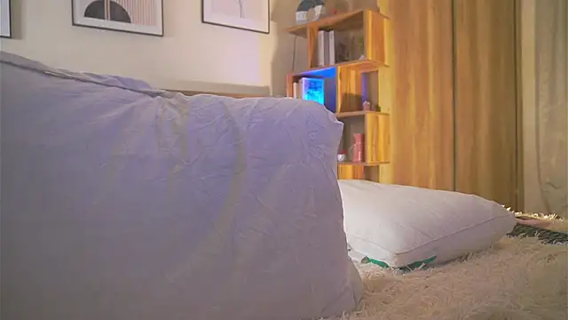 TennieHartney webcam