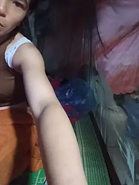 Heryy_xx live cam on StripChat