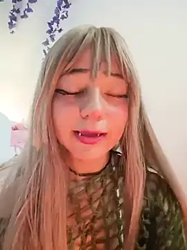 saki_nyanwn webcam