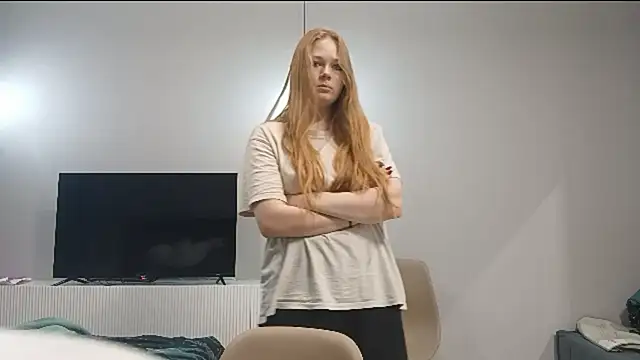 KarinaBestie webcam