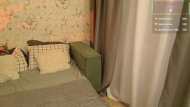 LadyDiLancaster webcam