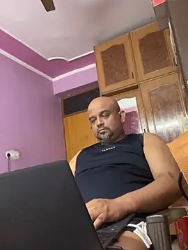 Dick_6inches_Delhi