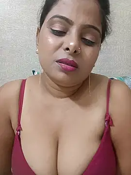 Sexyhina321 webcam