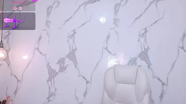 mia_gold_ (F teen) - Control machine x 60 sec + suck toy 😈👅