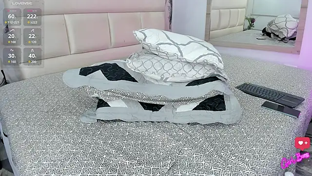 charlotsweett_ webcam