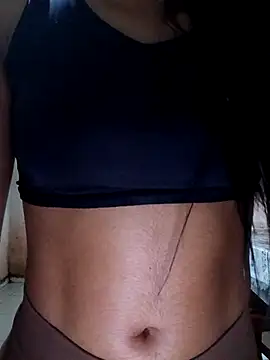 bela14 (F young) - Nua fodendo com dildo