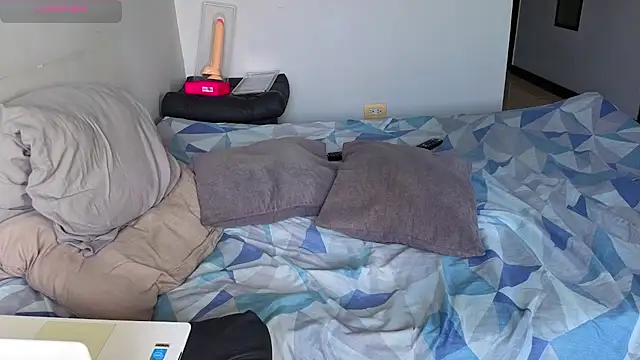 Matiashorney webcam
