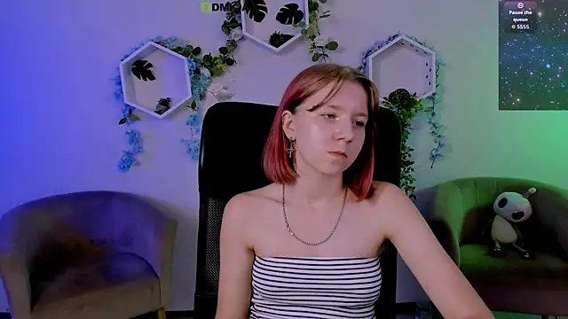 gloria_bubble webcam