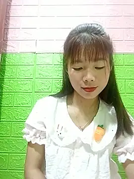 AmyLinee01 webcam