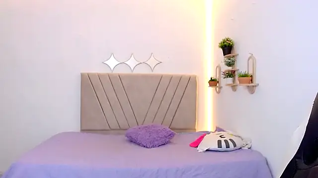 zara_cute webcam