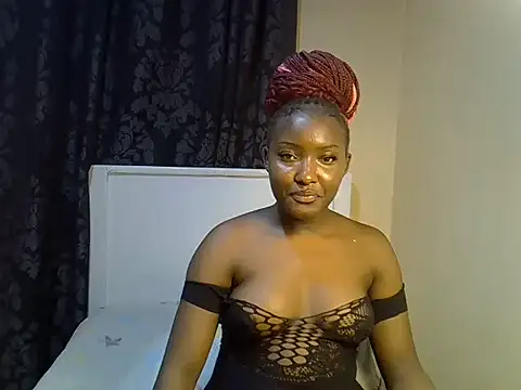 Ebonybarbieeee webcam
