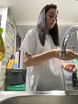 leilani_X webcam