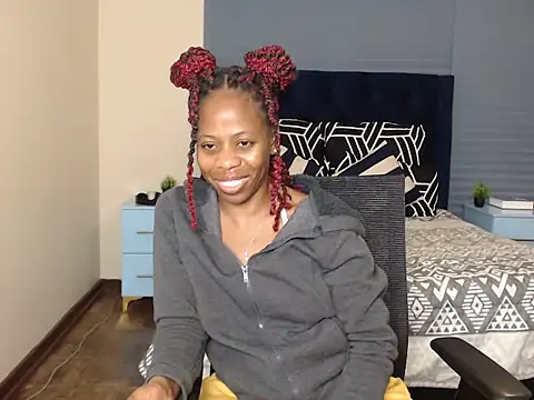 queenmandyy (F young) - MAKE ME SQUIRT🍑🍆💦💦
