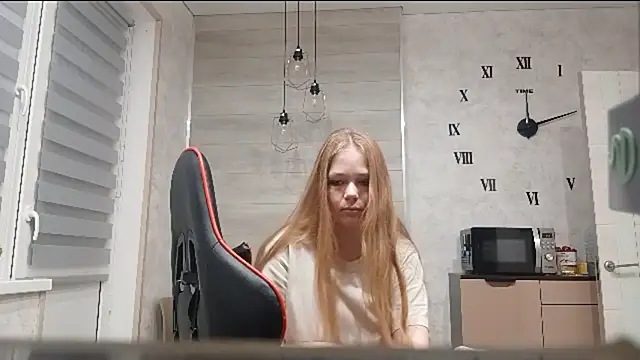 KarinaBestie